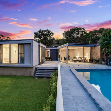 Mid-Century Modern with Chic Designer Appeal