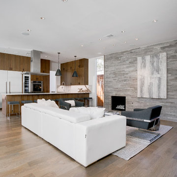 3816 Hanover