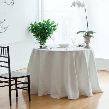 Huddleson - Artistic Contemporary Table Linens