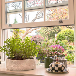 Sliding Sash windows with a garden view - Windows