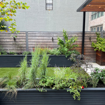 Williamsburg Terrace Garden