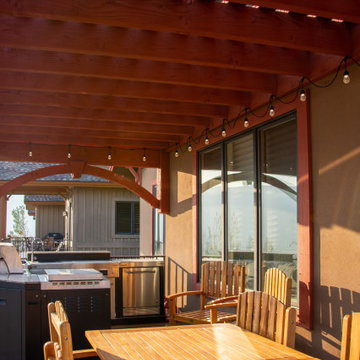 Pergola Installed on Pre-Established Deck Posts