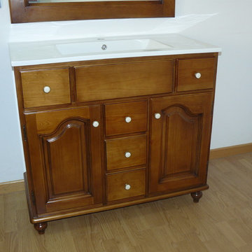 Mueble de baño de madera maciza
