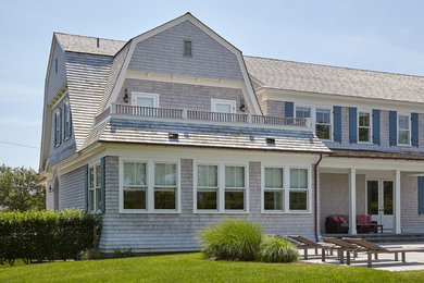 Inspiration for a coastal exterior home remodel in New York