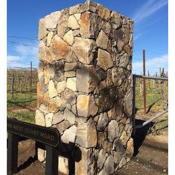 Buildings/Walls Using Basalt Chips (Wine Country Cobble)