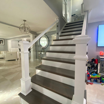 Residential Glass Stair Case