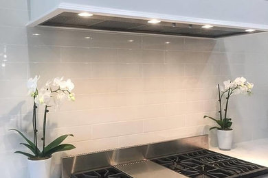 Example of a classic kitchen design in Phoenix