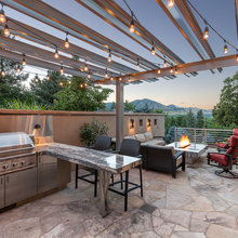 Outdoor Kitchen