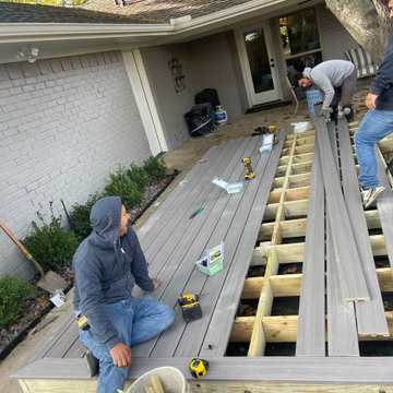 DURING - Richardson Eastwood Dr. Composite Deck