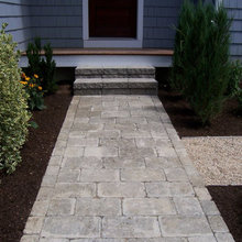 RETAINING WALL GARDEN