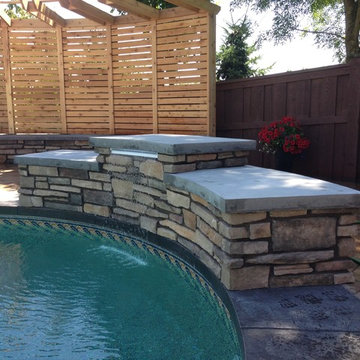 Poolside Screen