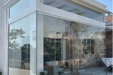 Febrero 2020 Cieza, Murcia, Región de Murcia Pérgola bioclimática retráctil