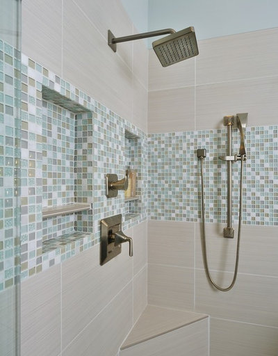 Модернизм Ванная комната by DCI Home Improvements