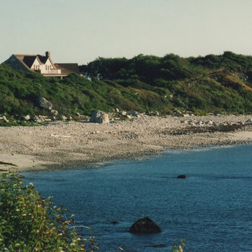 Seaside House with Low Profile