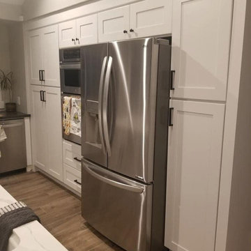 Modern Farmhouse Kitchen + Mudroom