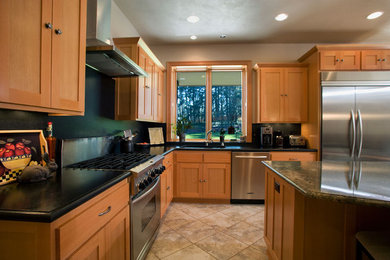 Elegant kitchen photo in Portland