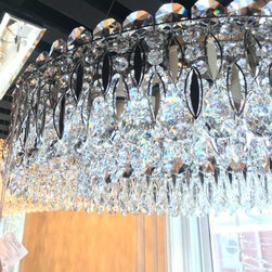 Galleries & Displays - Chandeliers