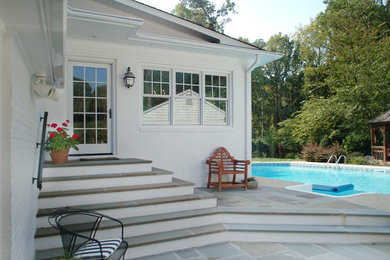 Traditional exterior home idea in Richmond