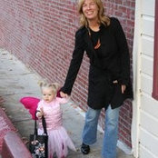 Lynn Lind's photo