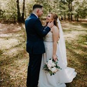 Deanna Leon's photo