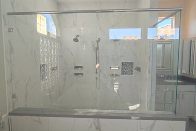 Example of a bathroom design in Las Vegas