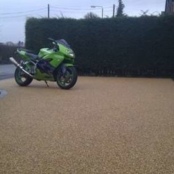 Resin Bound surfacing Driveways, clear stone resin bound paving,  Castleton, Hop - Landscaping Stones And Pavers