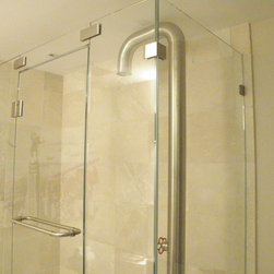 Frameless Shower Enclosures - Shower Doors