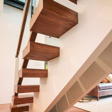 Project #68 | Ultra-Modern Staircase with Glass Landings