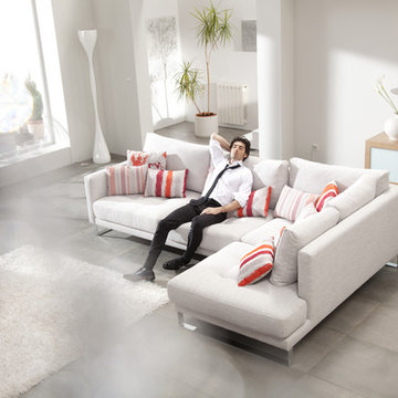 Opera Modern Sectional Sofa by Famaliving California