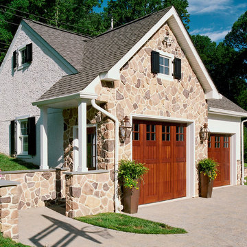Detached Garage