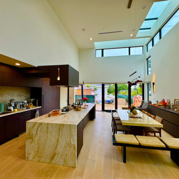 A new home for a renowned online game creator and family
