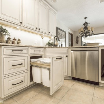 Akers (Waypoint) Zelmar Orlando Kitchen Remodel