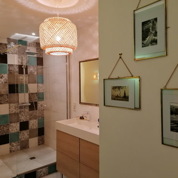 Salle de bain privé pour la chambre d'adolescent