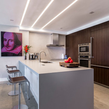 PENTHOUSE RESIDENCE