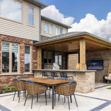 Entertainer's Patio
