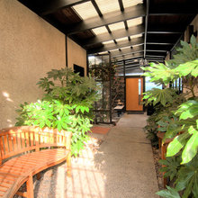 covered walkway