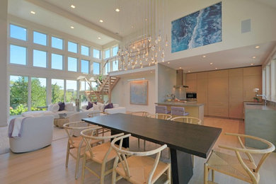 Inspiration for a contemporary kitchen remodel in New York