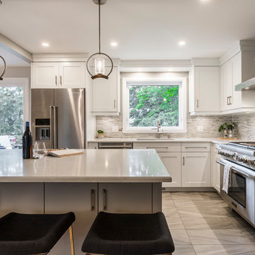 Small kitchen - Big Island