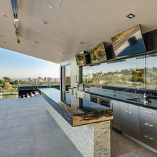 Outdoor Bar