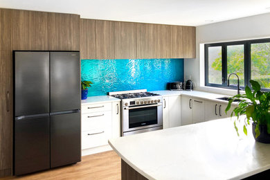 Slumped Glass (Hand-crafted) Splashbacks