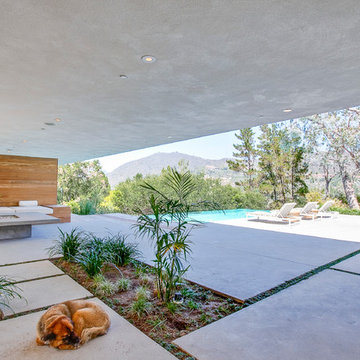 Brentwood Hills Modern Construction