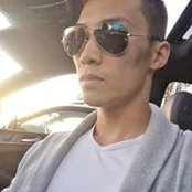 Jiawei Wus foto