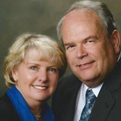 Debra Thomson's photo