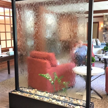 Glen Meadows Retirement Community : Reception Desk & Main Lobby