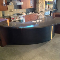 Kirkland waterfront - Kitchen Countertops