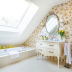 jack and jill bathroom