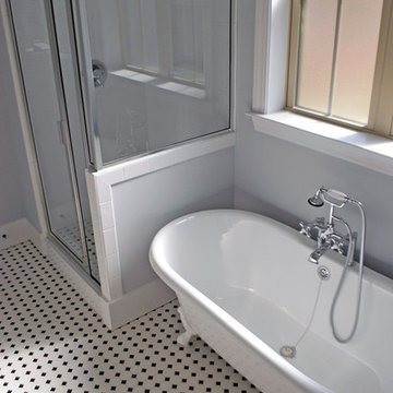 Master Tub & Shower
