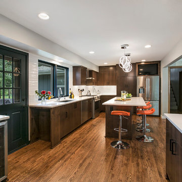 Contemporary Kitchen in Edina