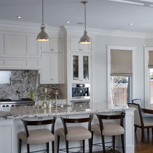 Kitchen cabinet