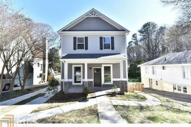 Hickory St